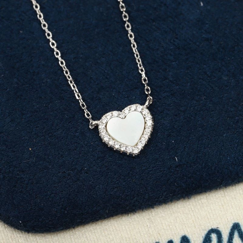 Modern Apm Necklaces 215342