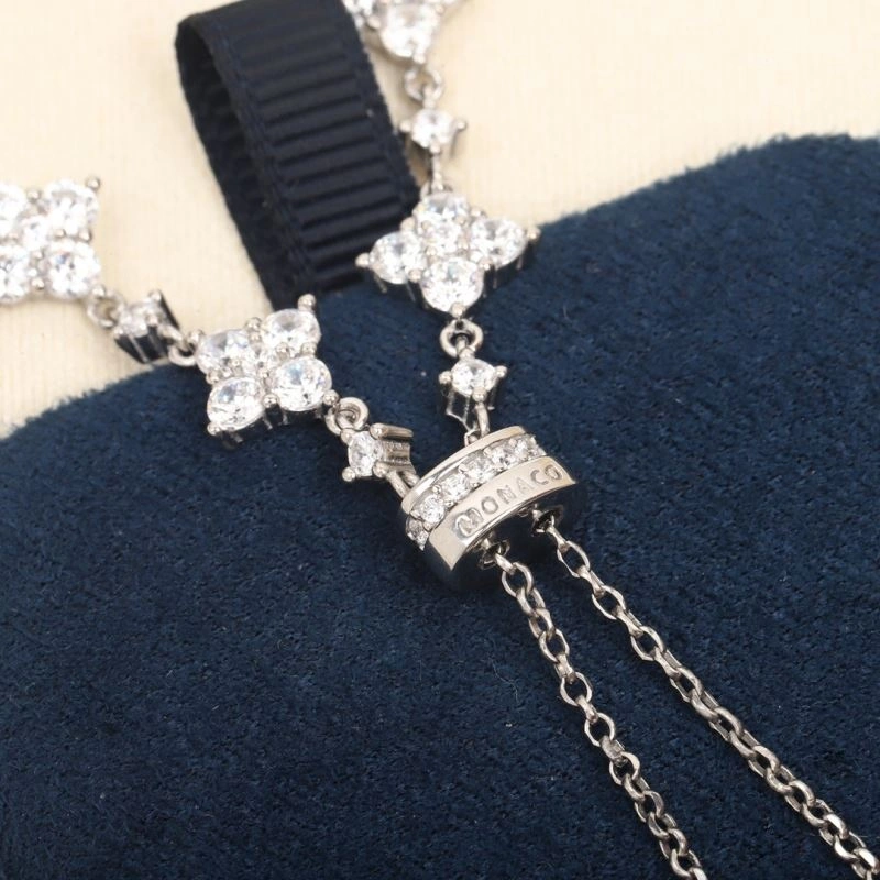 BestValue Apm Necklaces 215347