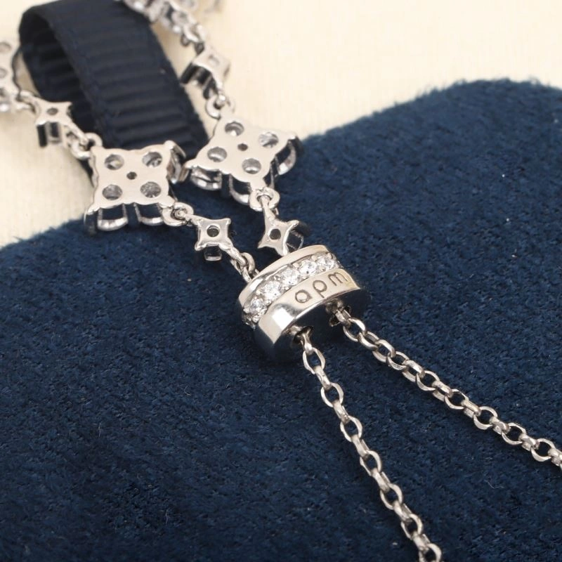 BestValue Apm Necklaces 215347