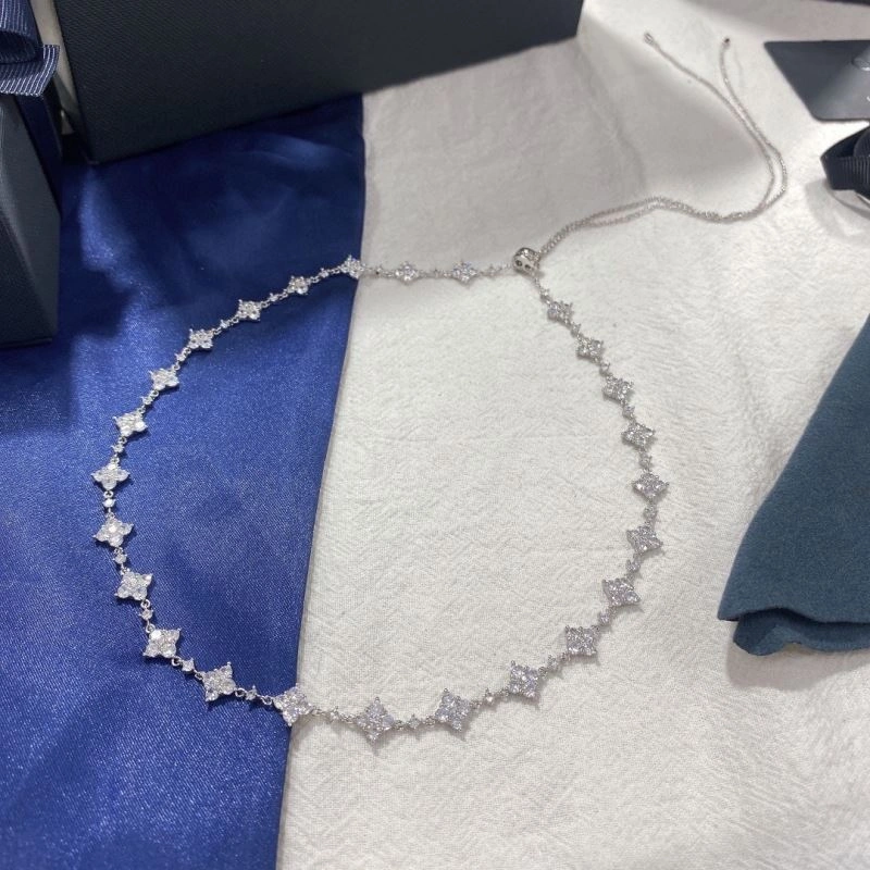 Resilient Apm Necklaces 215338