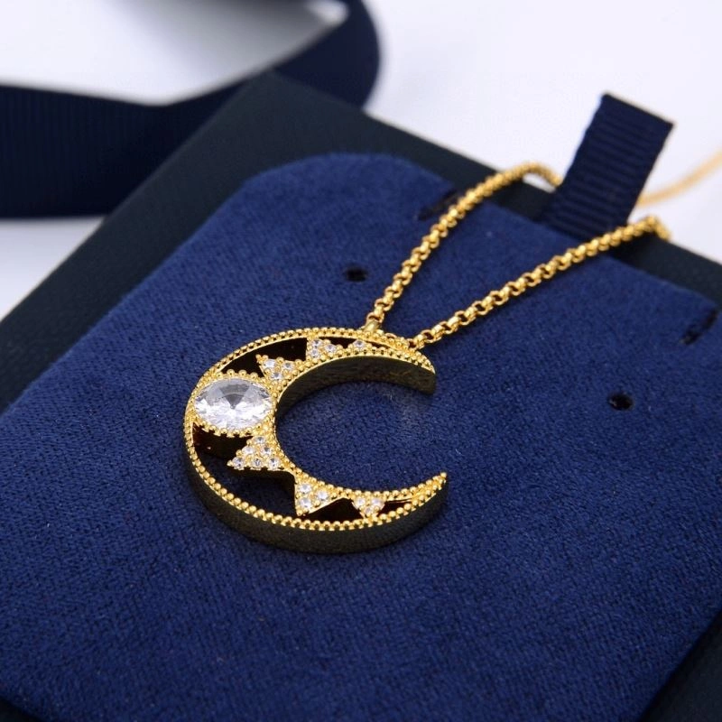 Timeless Apm Necklaces 215256