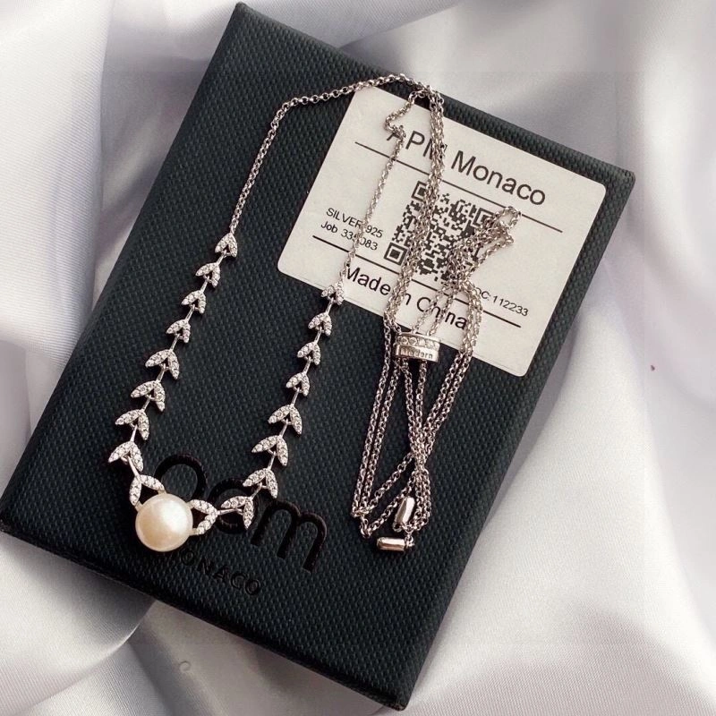 Apm Necklaces Sleek 215192