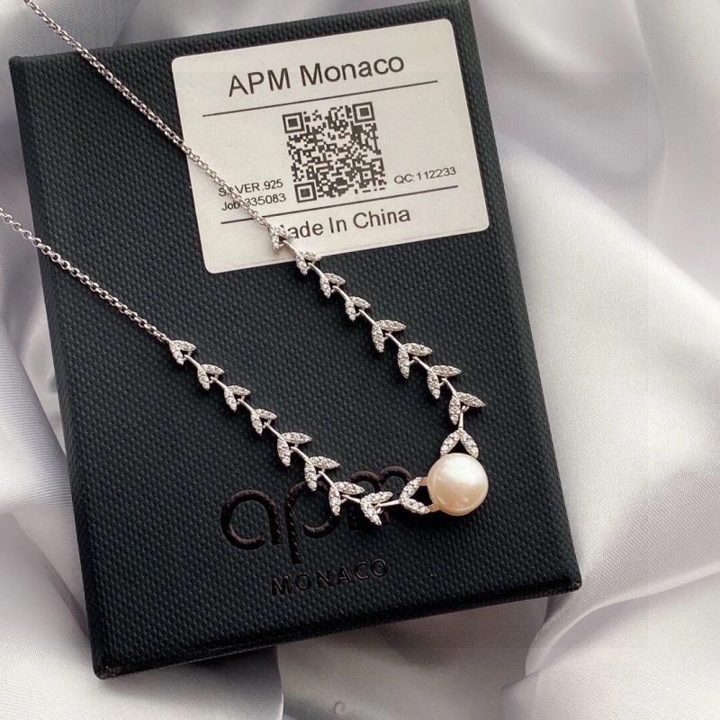 Apm Necklaces Sleek 215192