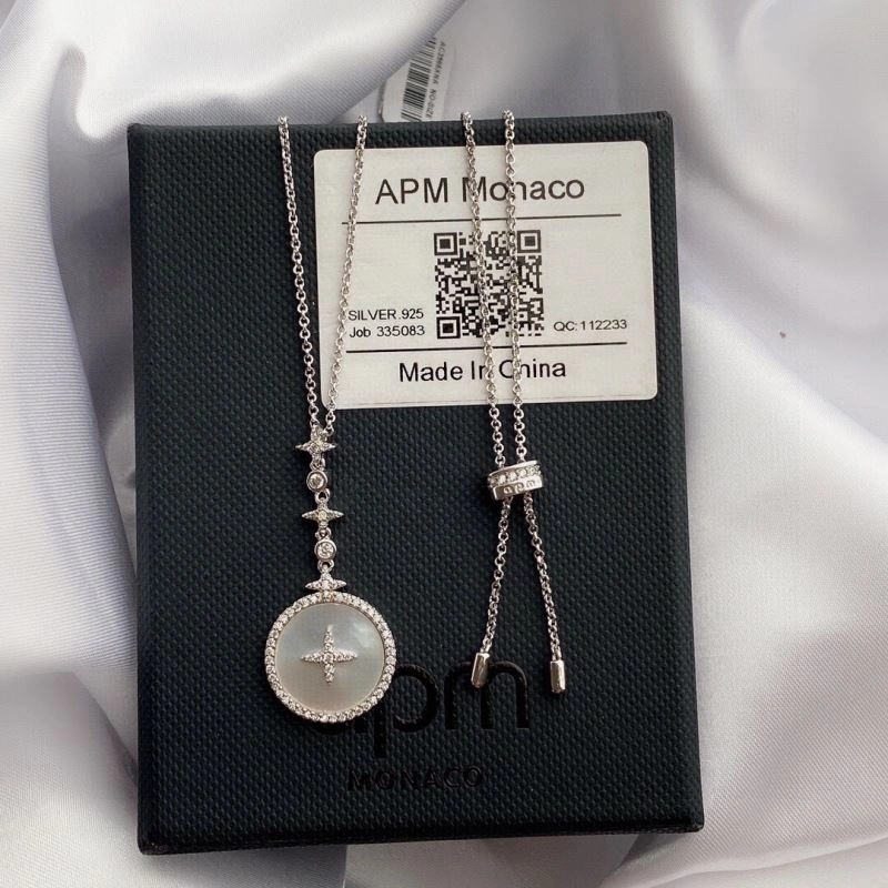 Snug Apm Necklaces 215187