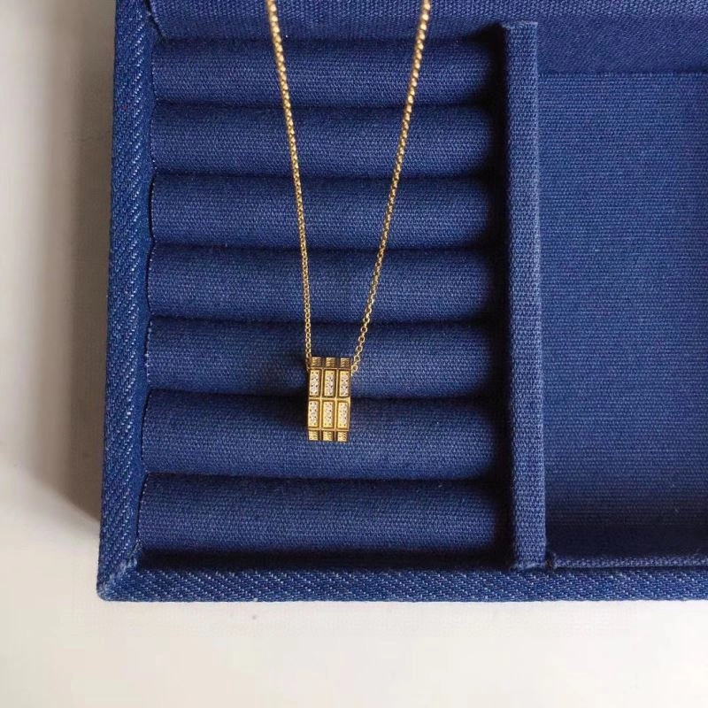 Apm Necklaces Sporty 215202