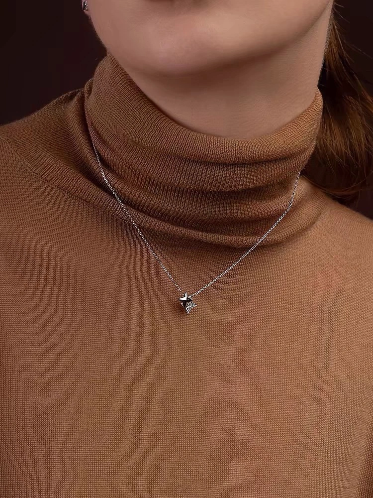 Lightweight Apm Necklaces 215179