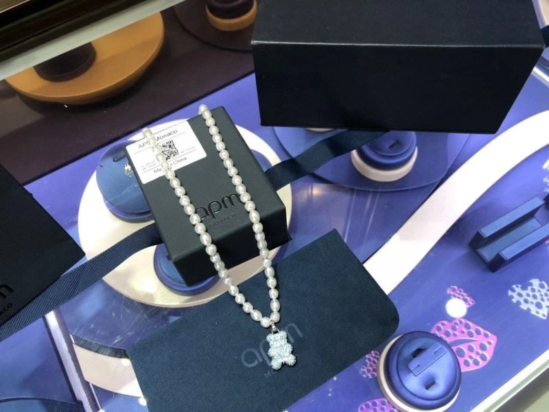 Apm Necklaces FashionForward 215178