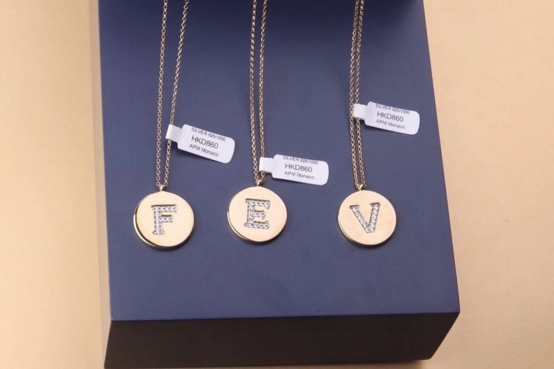UrbanChic Apm Necklaces 215166