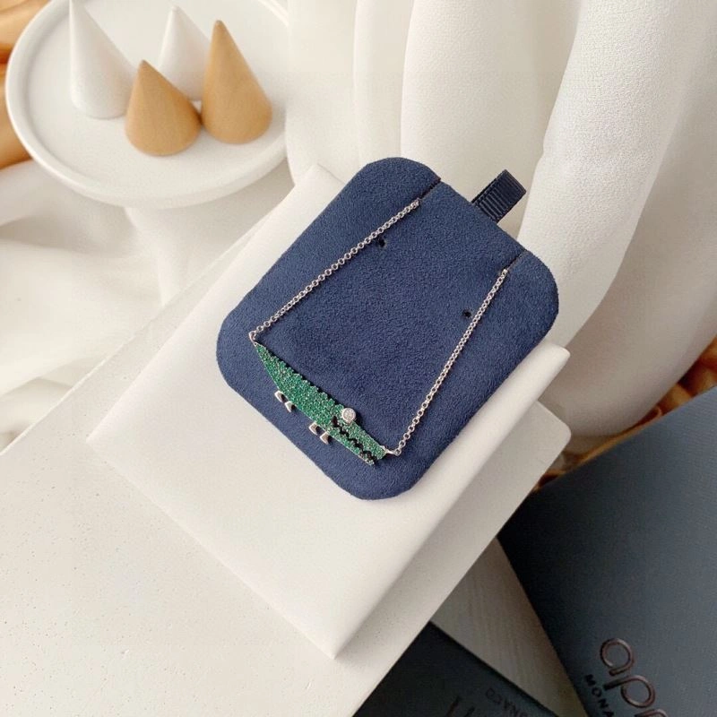 Apm Necklaces TopPick 215168