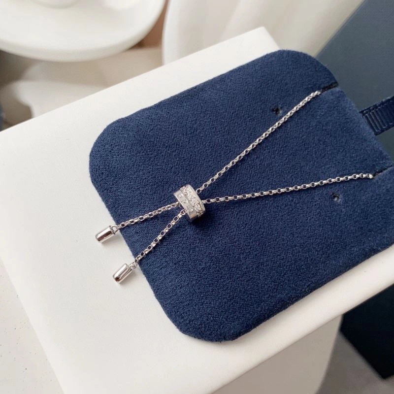 Apm Necklaces TopPick 215167