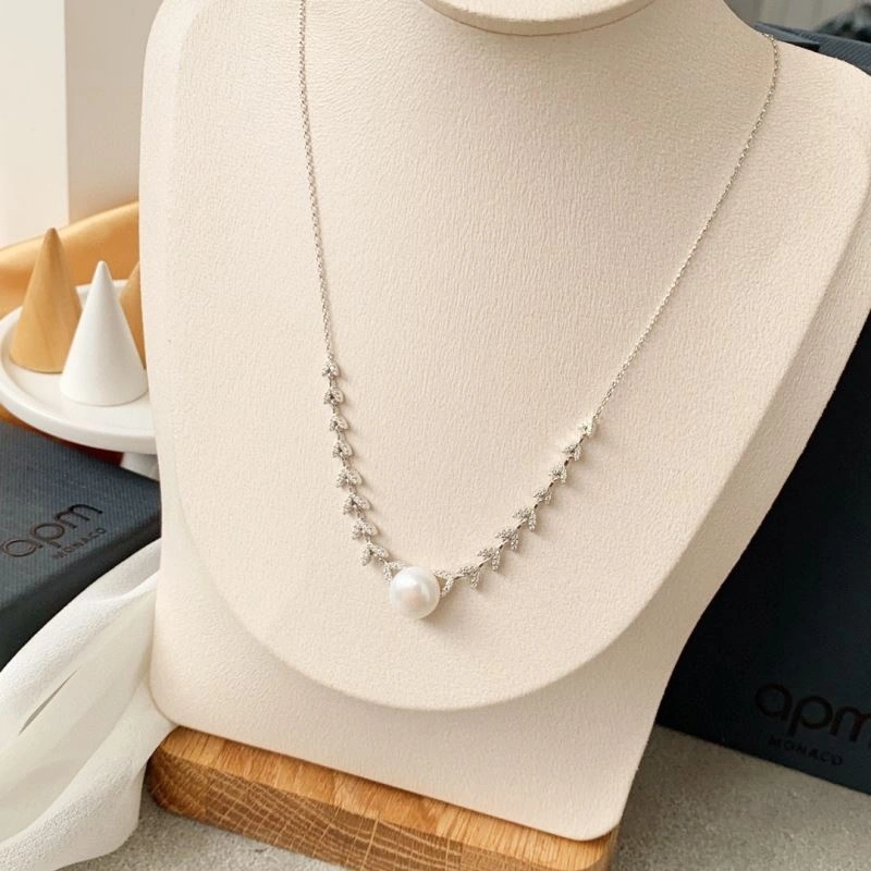 Apm Necklaces TopPick 215167