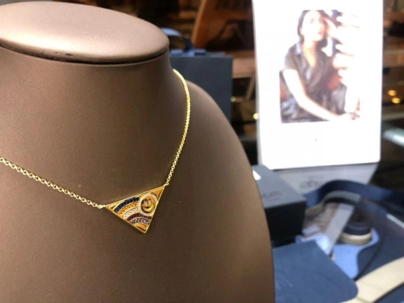 SunProtective Apm Necklaces 215175