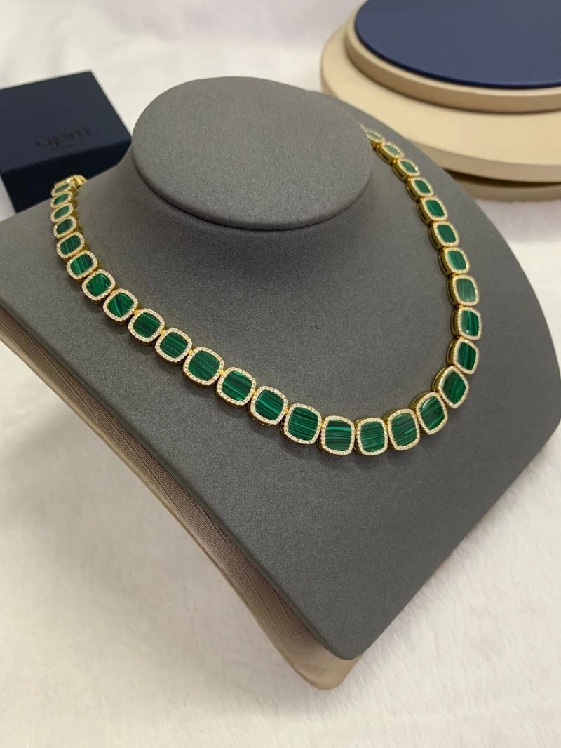 TravelReady Apm Necklaces 215163