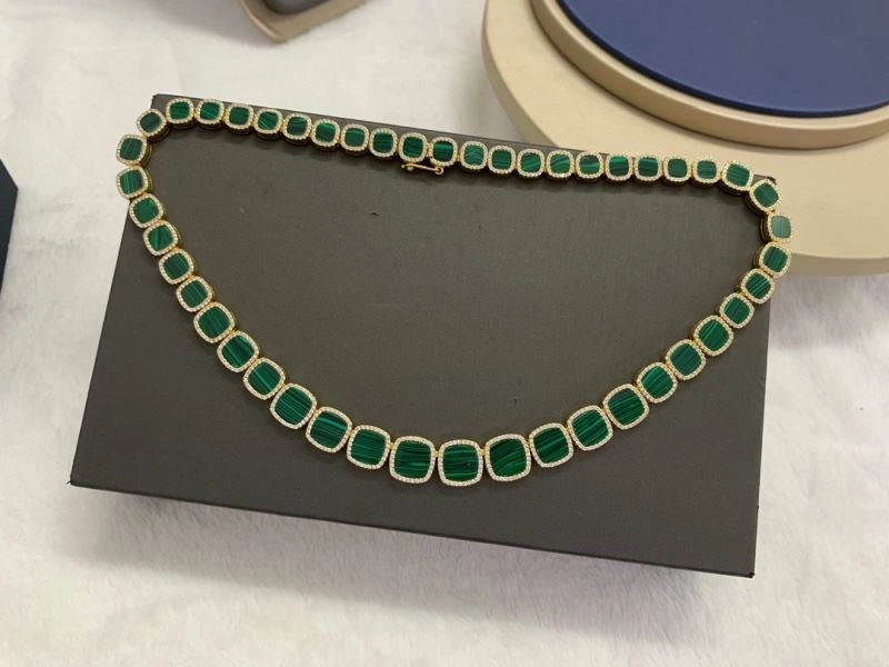 TravelReady Apm Necklaces 215163