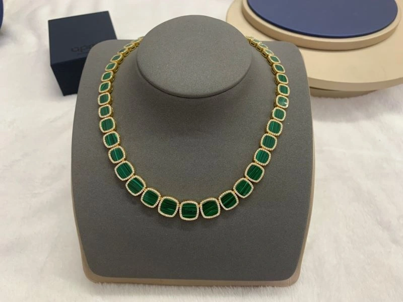 TravelReady Apm Necklaces 215163