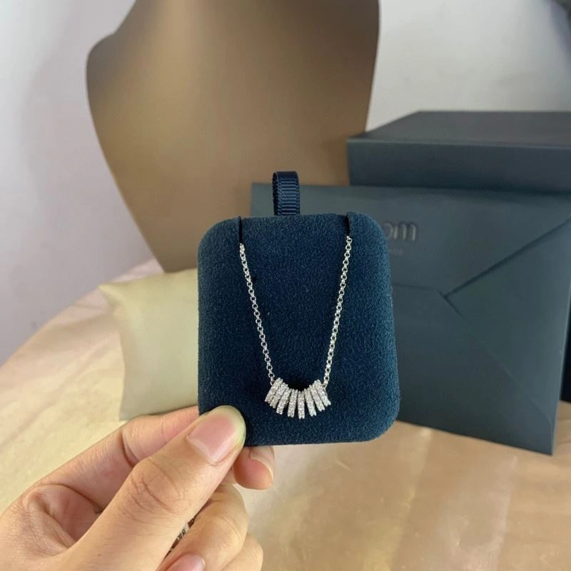 Trendy Apm Necklaces 215159