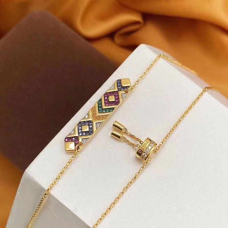 Apm Necklaces Modern 215145