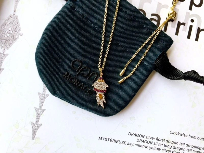 Apm Necklaces Sophisticated 215138