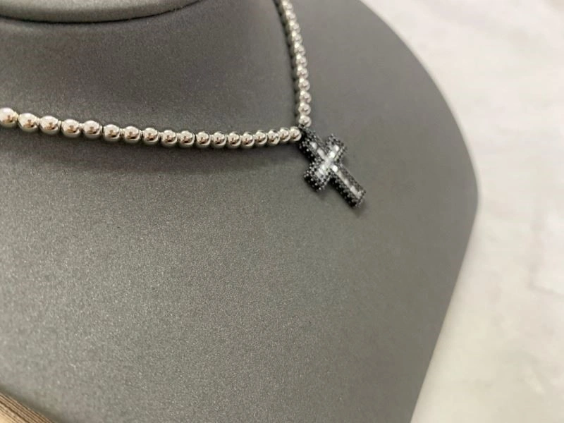 Classic Apm Necklaces 215070