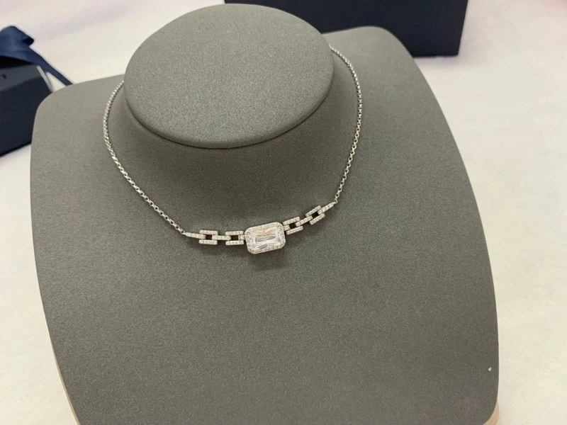 OdorResistant Apm Necklaces 215081