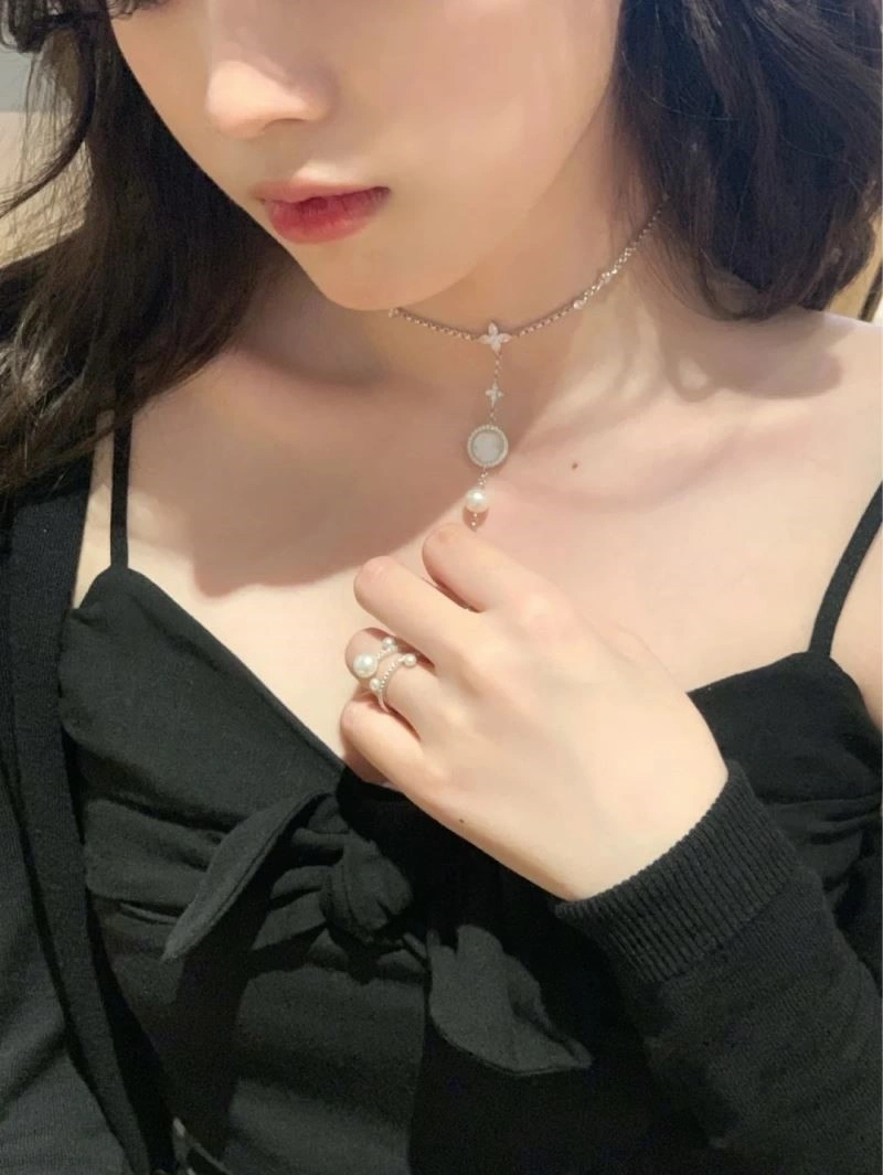 Apm Necklaces FreshLook 214993