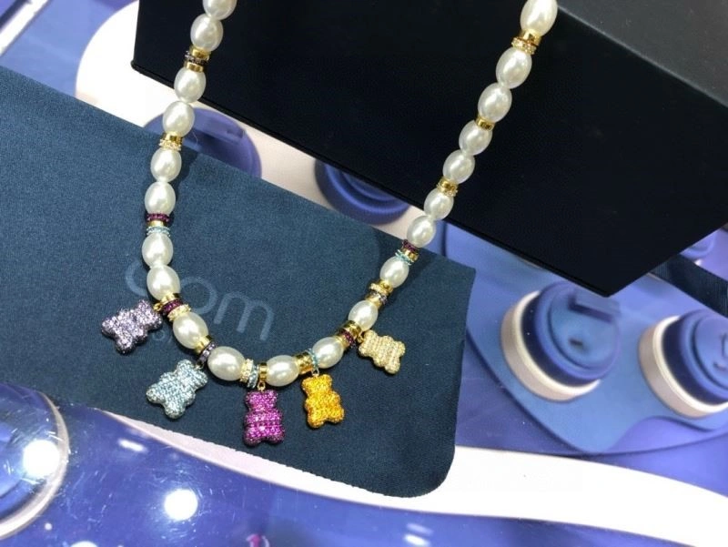 Apm Necklaces TravelReady 215008