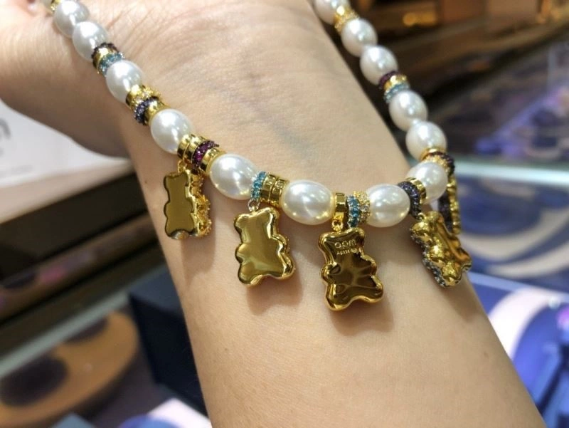 Apm Necklaces TravelReady 215008