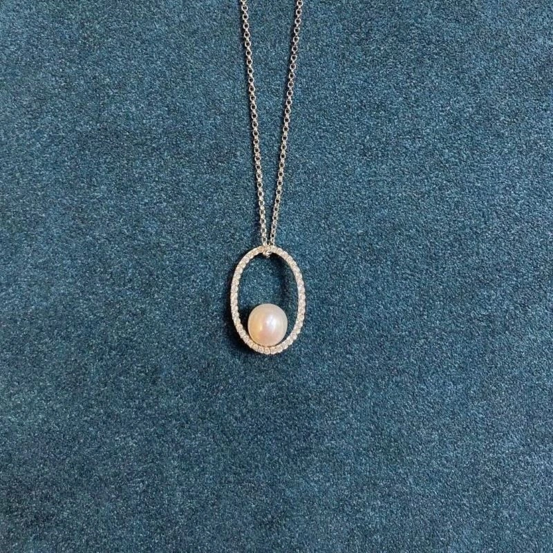 Apm Necklaces Practical 214980
