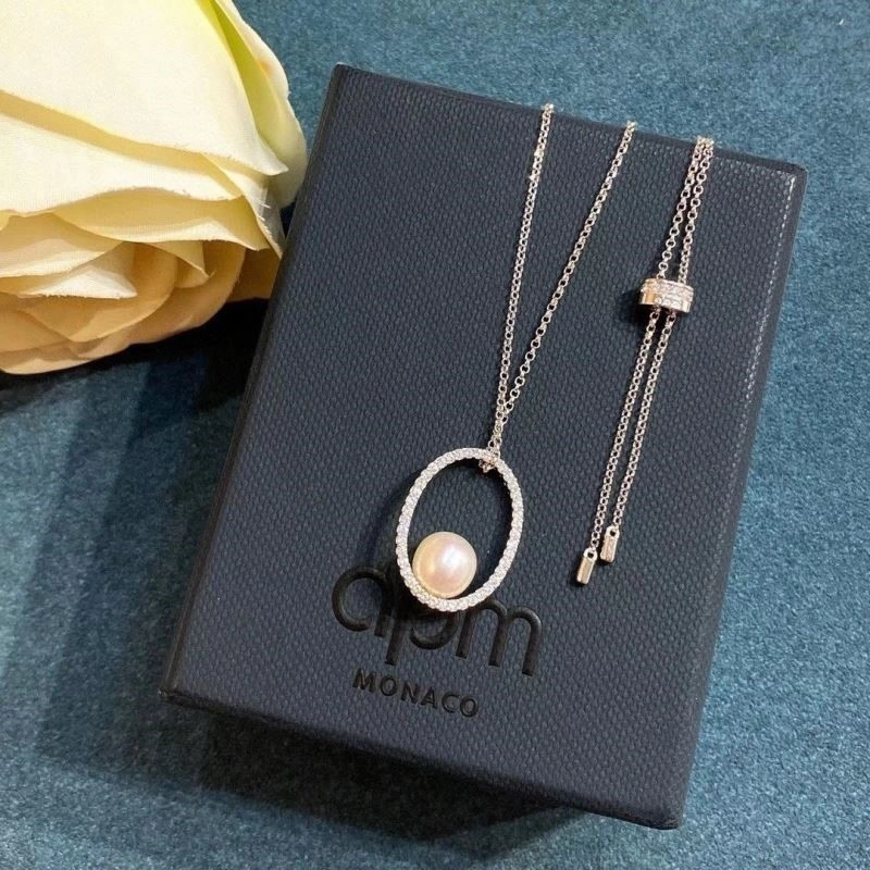 Apm Necklaces Practical 214980