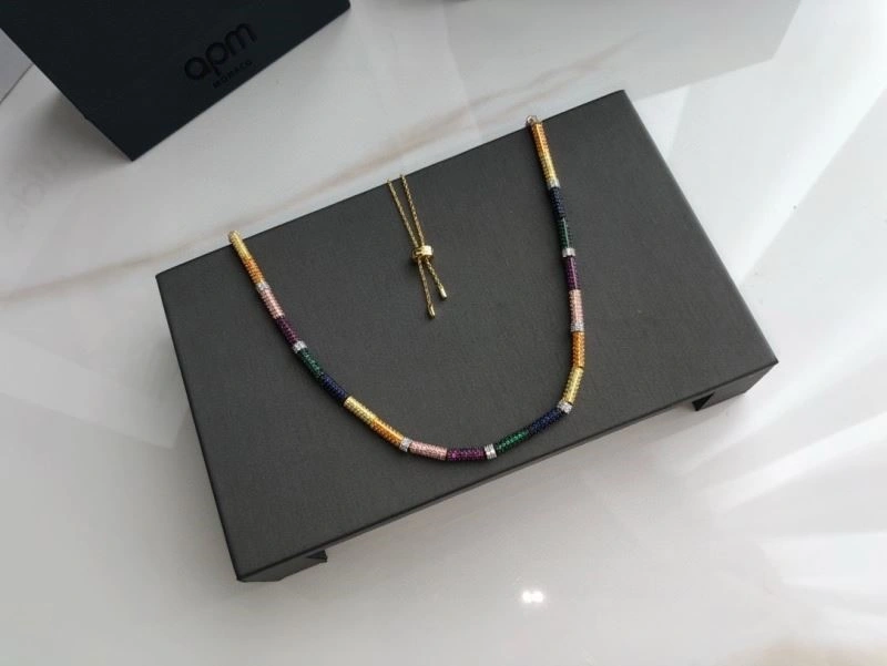 Apm Necklaces Lightweight 214969