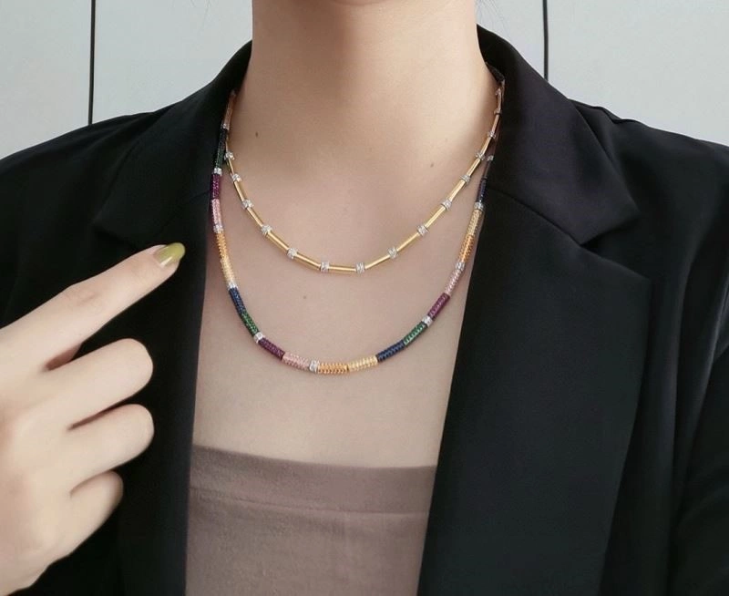 Apm Necklaces Lightweight 214969