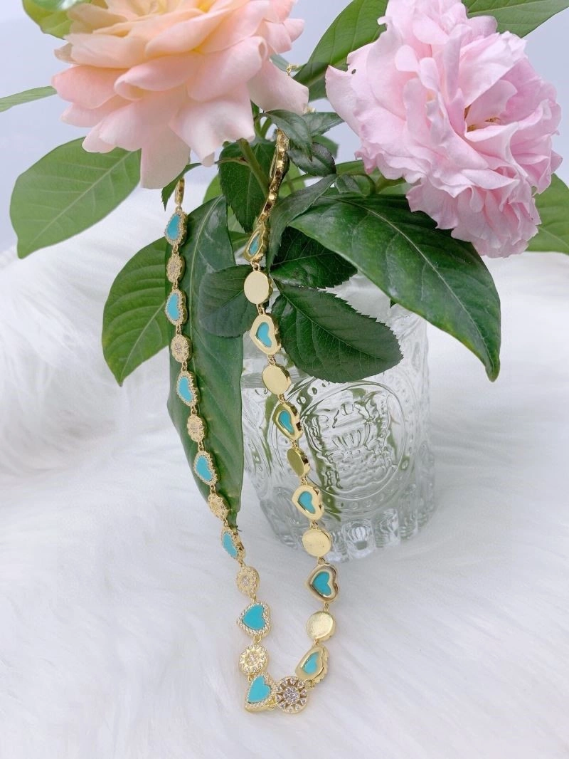 Lightweight Apm Necklaces 214956
