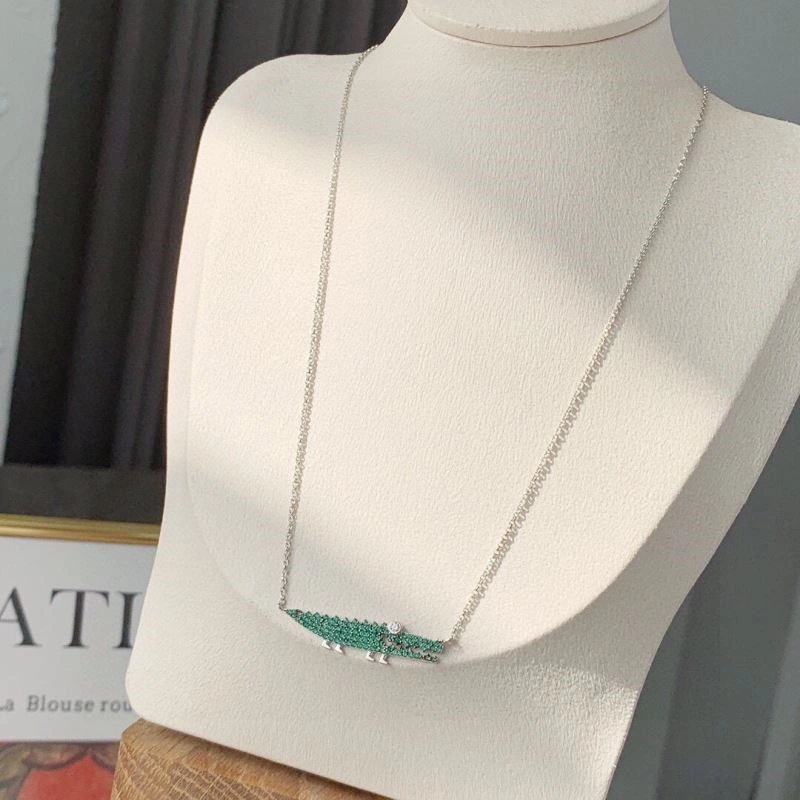 Sleek Apm Necklaces 214971
