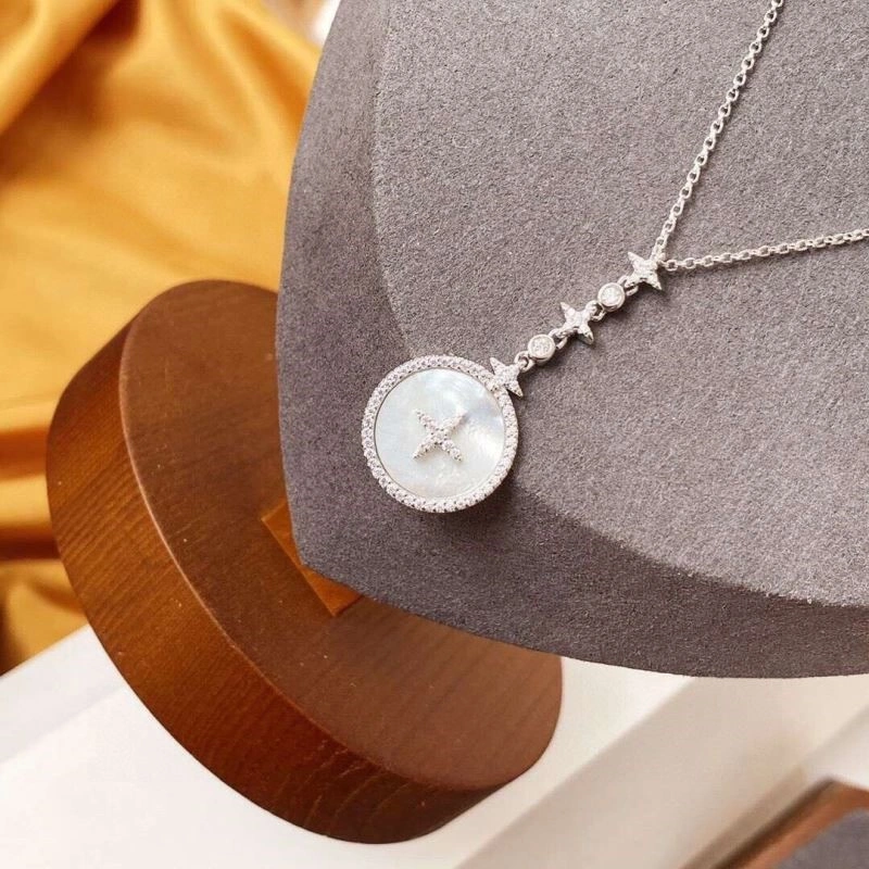 Vibrant Apm Necklaces 214944