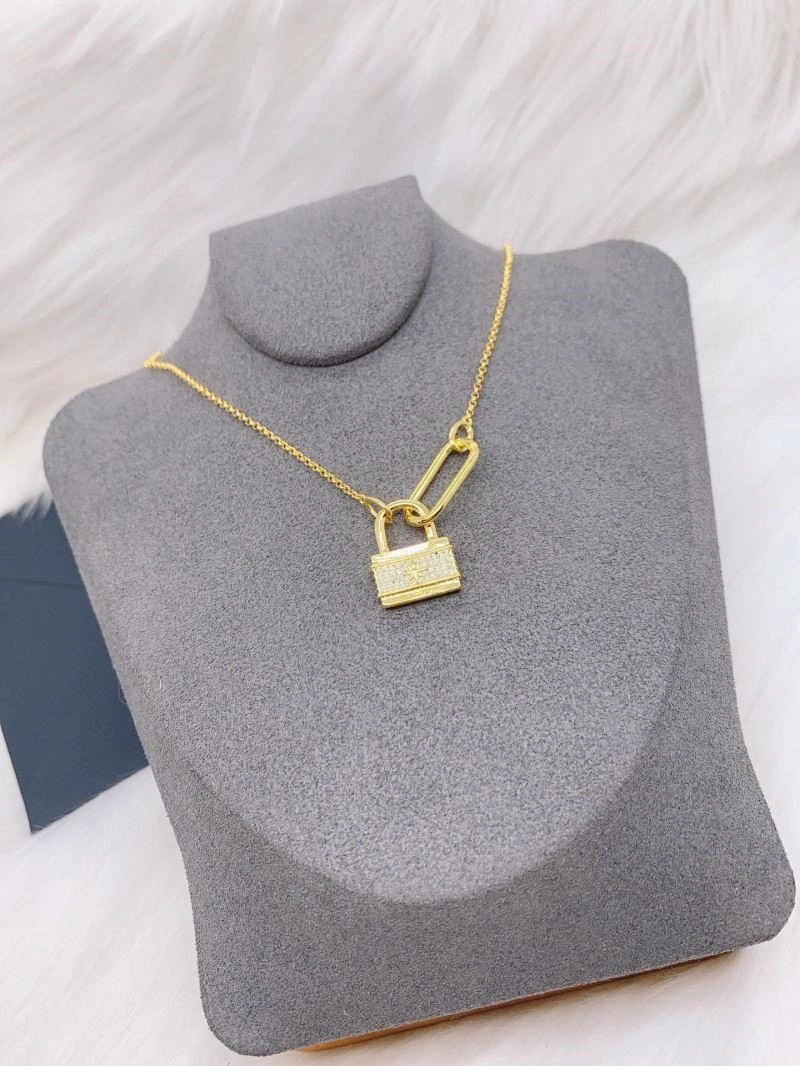 Sustainable Apm Necklaces 214867