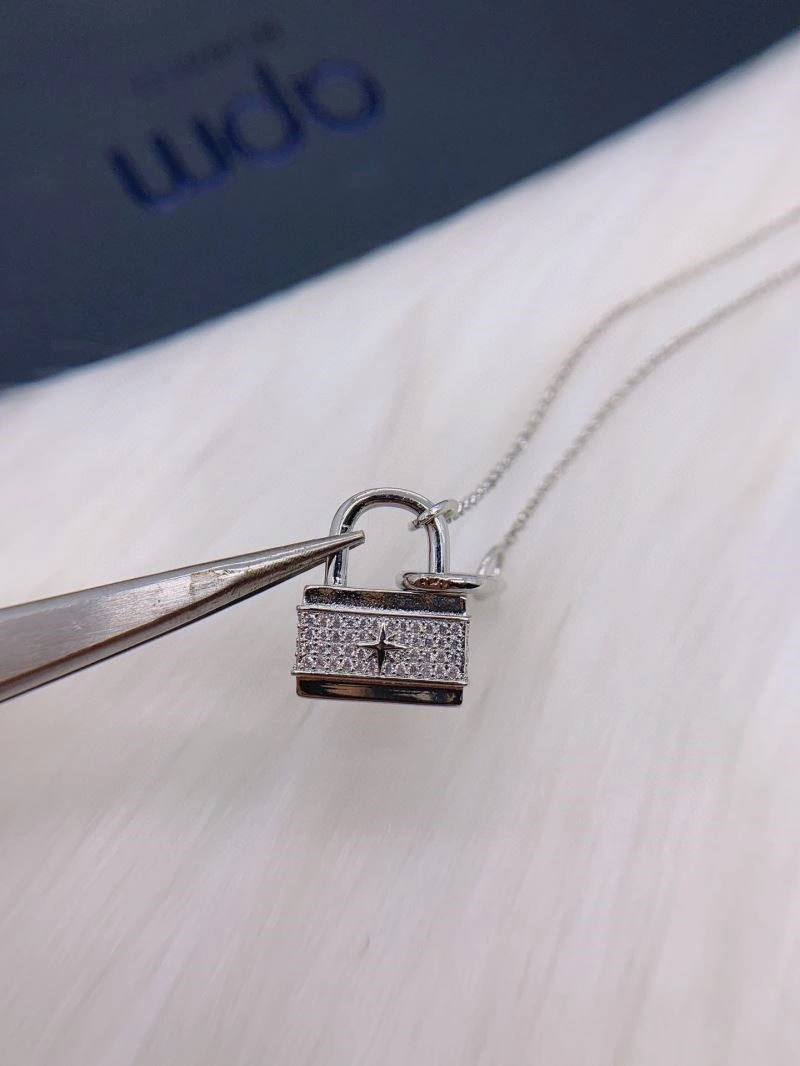 FashionForward Apm Necklaces 214863