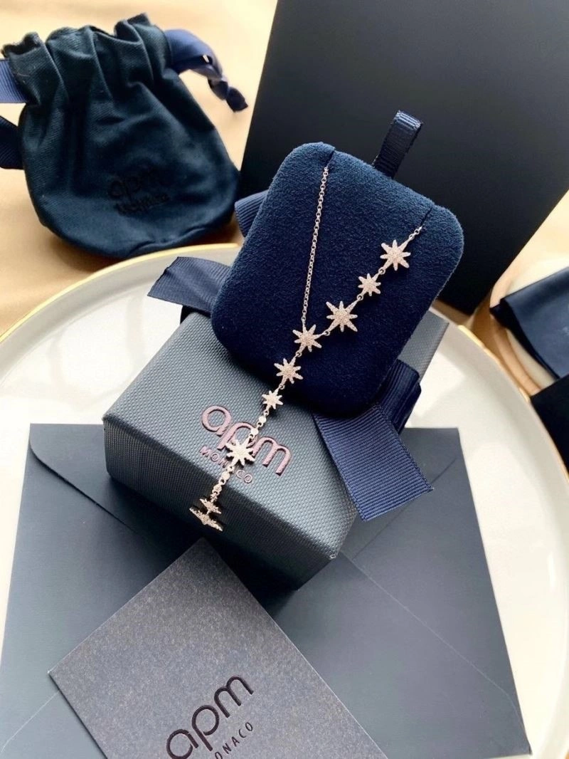 Apm Necklaces Elegant 214860