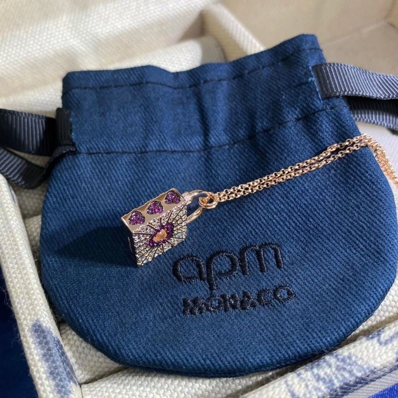 Apm Necklaces SoftTouch 214852