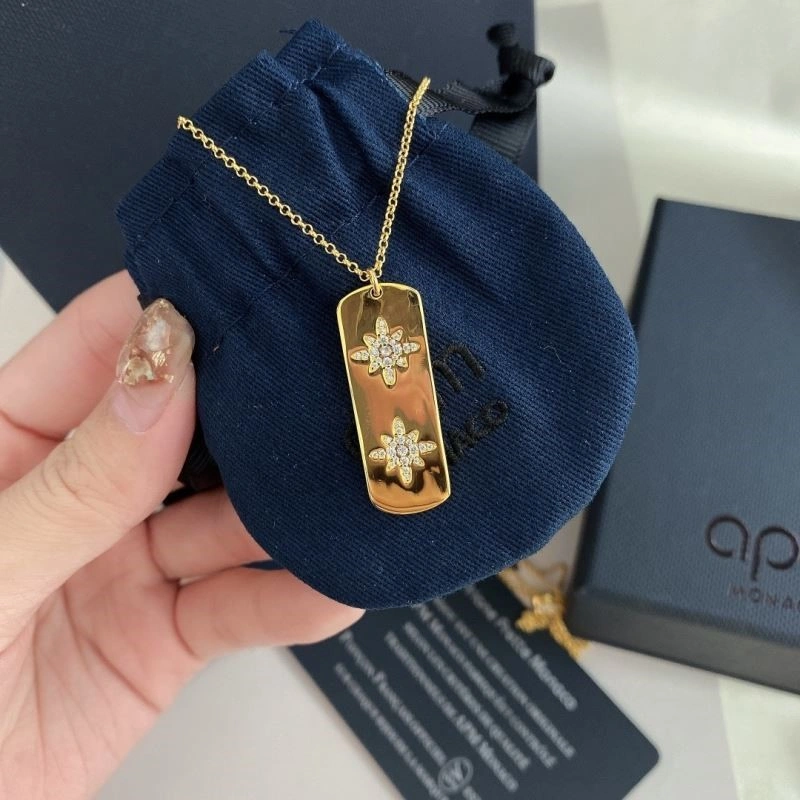 Apm Necklaces Breathable 214859