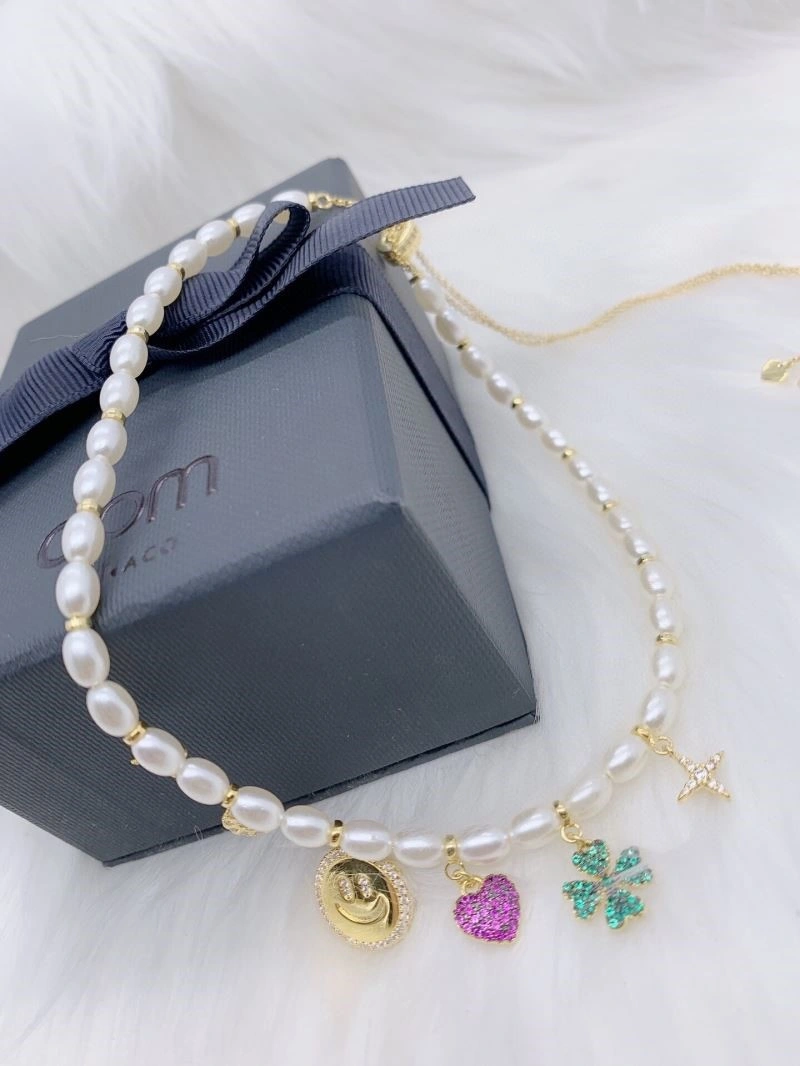 Apm Necklaces Modern 214862