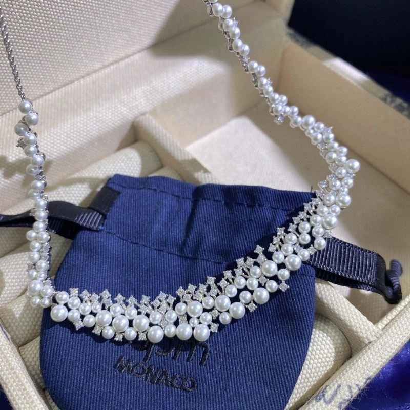 Cozy Apm Necklaces 214844