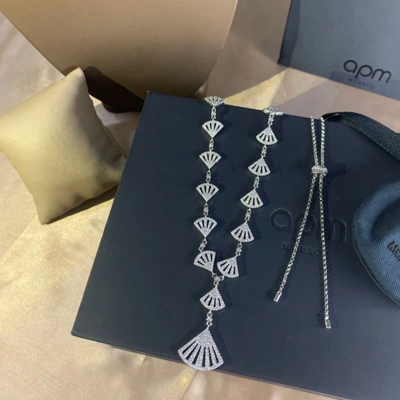 Soft Apm Necklaces 214840
