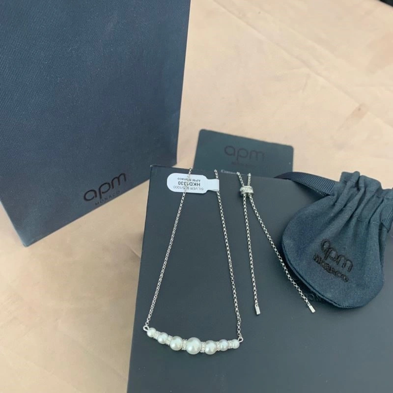 Apm Necklaces Tailored 214841