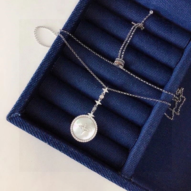 RelaxedFit Apm Necklaces 214761