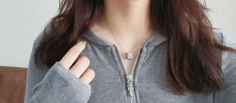 Apm Necklaces Sophisticated 214749