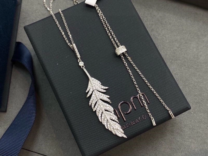 Supportive Apm Necklaces 214765