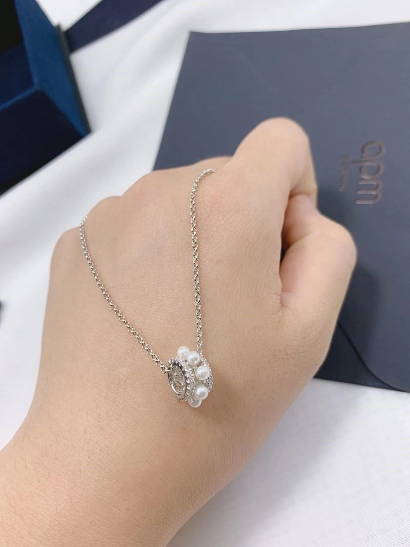 Apm Necklaces Original 214752
