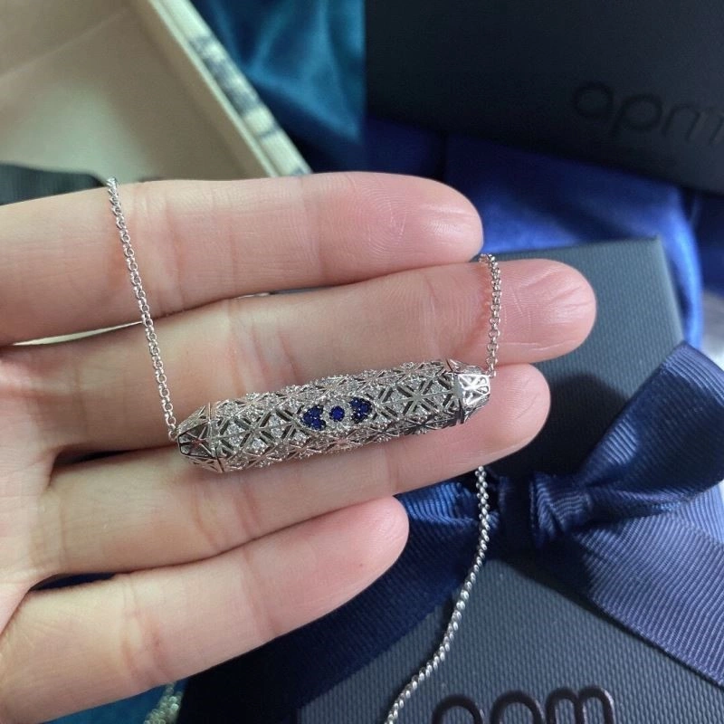Apm Necklaces Elegant 214766