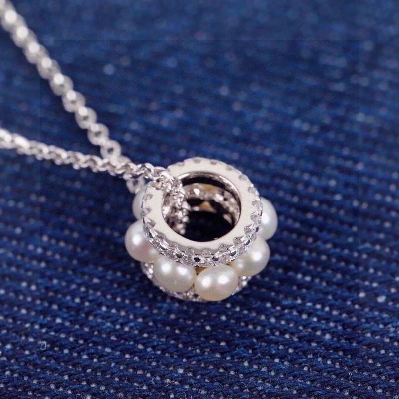 Apm Necklaces Practical 214709