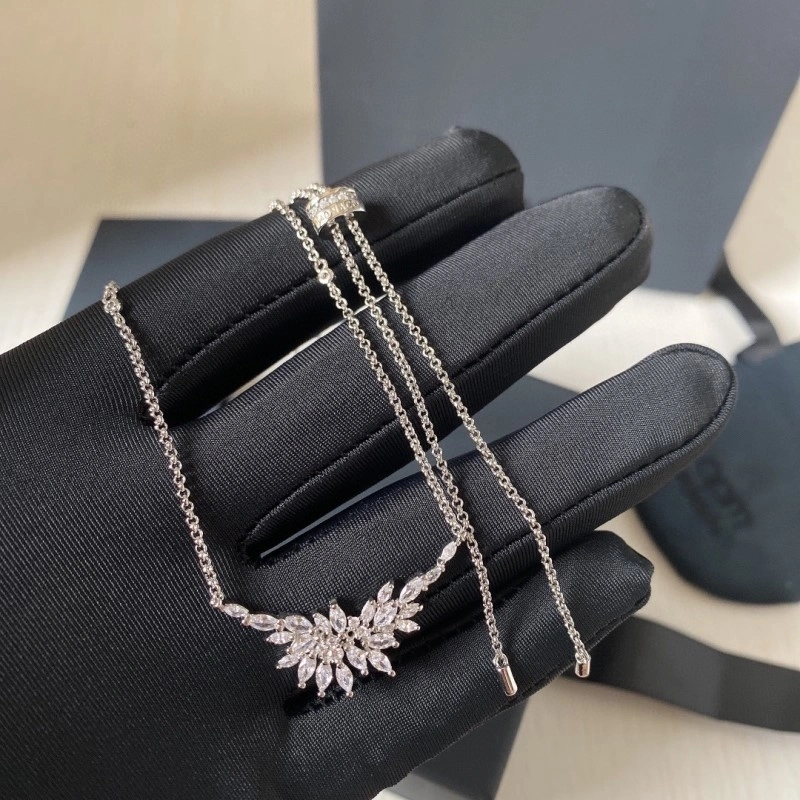Bright Apm Necklaces 214695